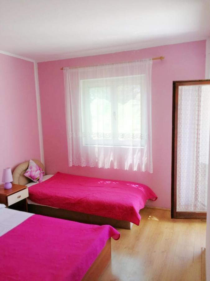 Apartmani Leon Biograd Na Moru Exterior foto